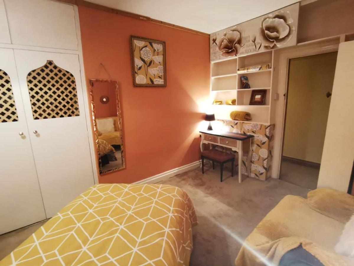 Peaceful Retreat Hideaway Surrey Apartment Ишър Екстериор снимка